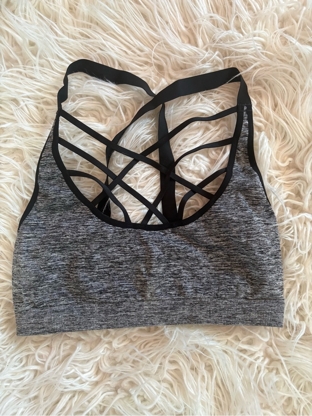 Victoria's Secret Sport Seamless Strappy Cage Sports Bra Grey Black Size L